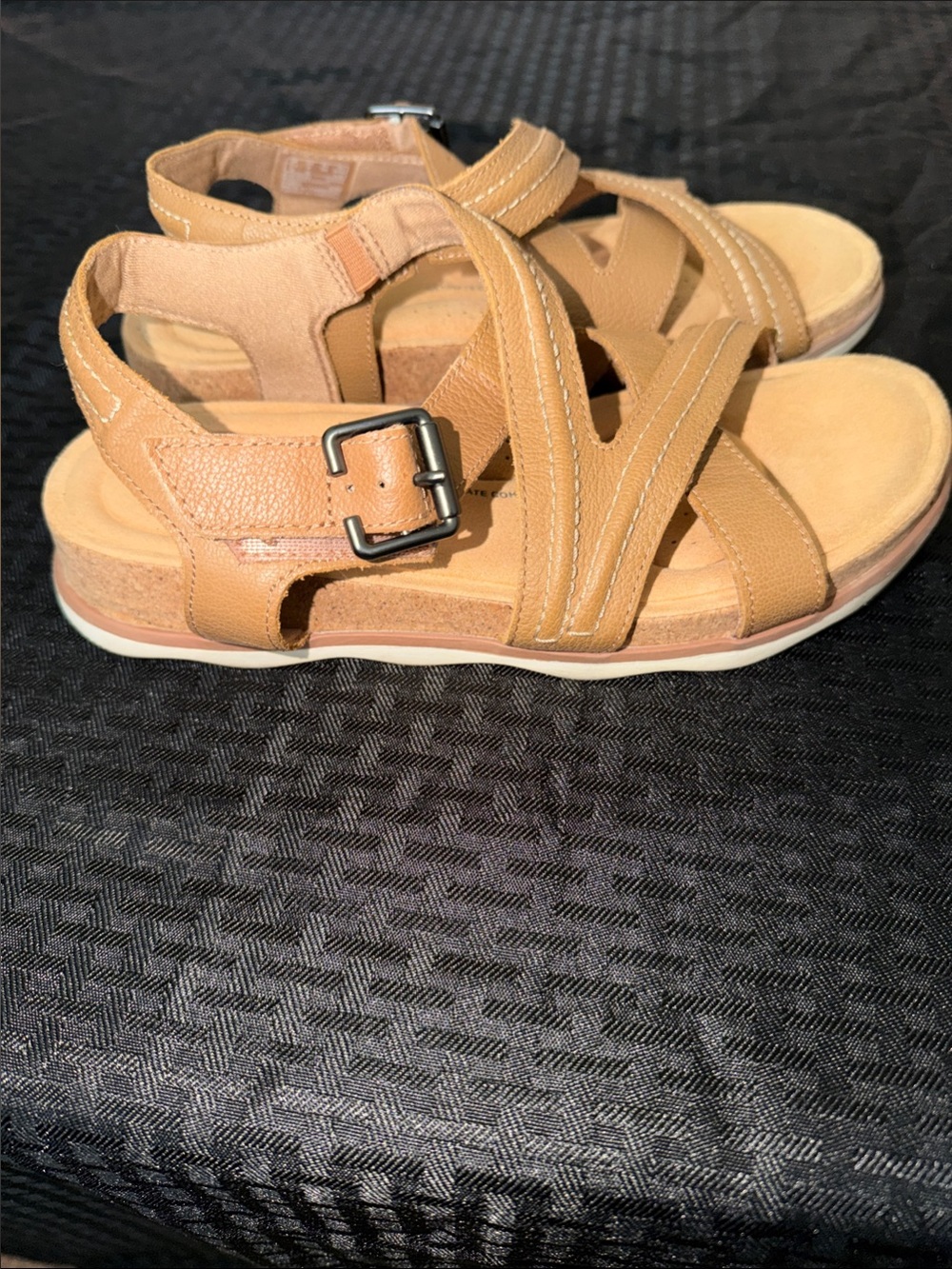 Clarks Tan Crisscross Slingback Sandals - Picture 2 of 3